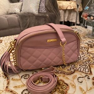 NWOT Joy & Iman Diamond quilted leather crossbody